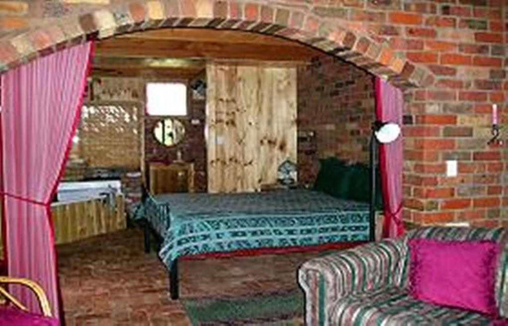 Moonbeam Cottages & Rainbow Cafe Moonambel Exterior foto